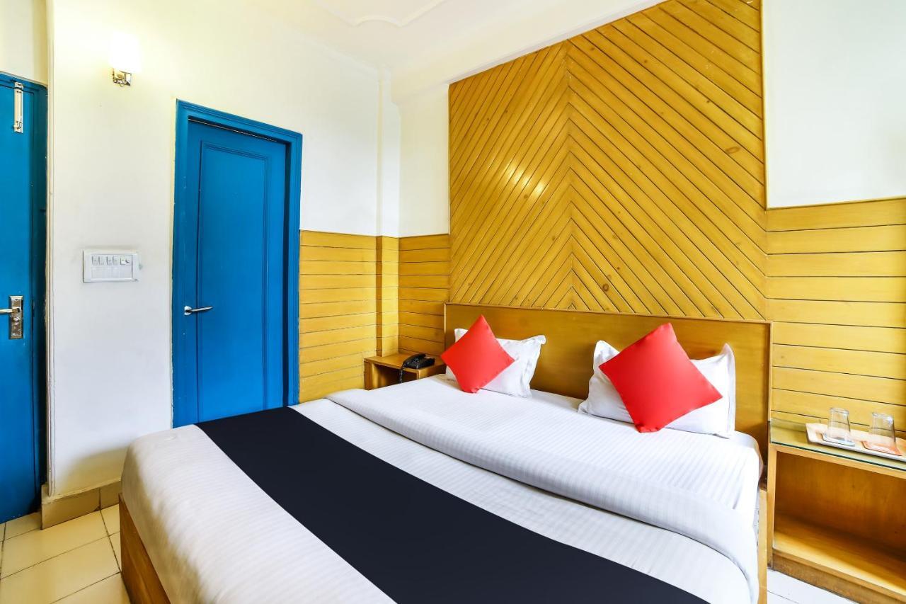 Capital O 48354 The Nest Nuova Delhi Esterno foto